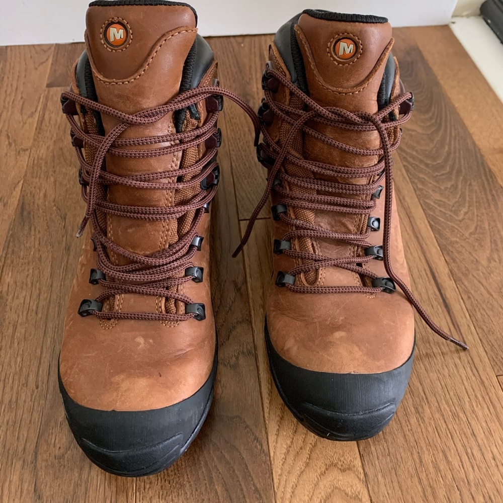 Merrill Switchback Gore-Tex Brown Boot Women’s 9